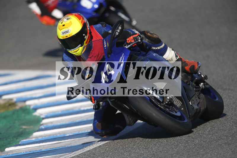 /Archiv-2024/02 29.01.-02.02.2024 Moto Center Thun Jerez/Gruppe gruen-green/44